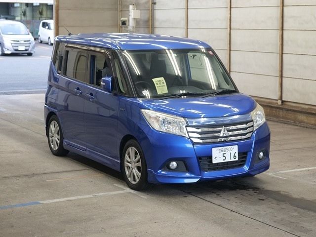 2810 Mitsubishi Delica d2 MB46S 2017 г. (ARAI Bayside)